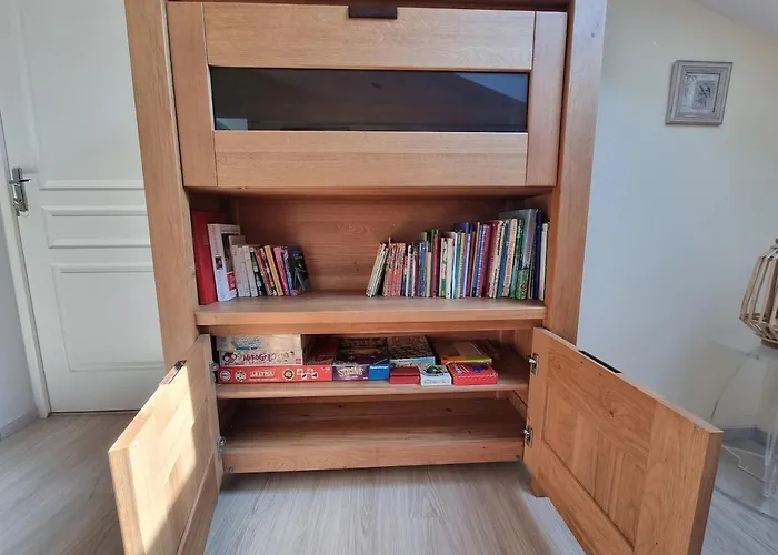 Maison Moderne Avec Piscine 别墅 *