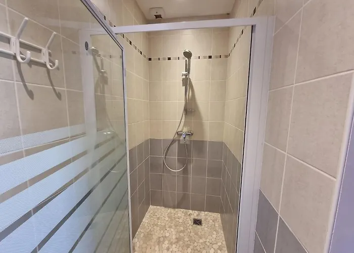 Maison Moderne Avec Piscine Villa